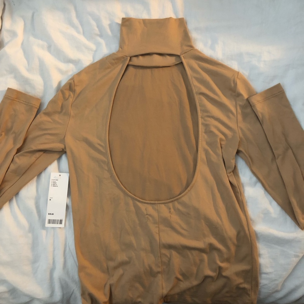 NWT Backless Urban Outfitters Top